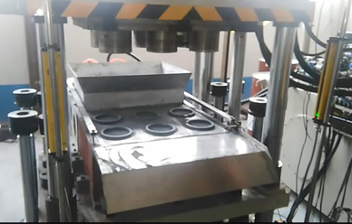 120噸(dūn)四柱四梁粉末(mo)伺服成型液壓(yā)機