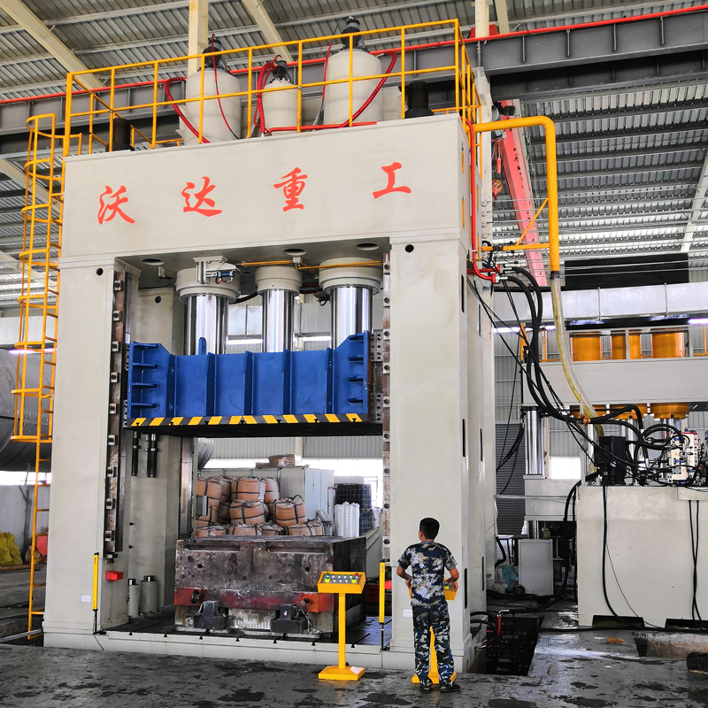 2000噸壓力機 2000噸壓力機