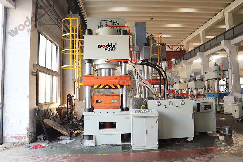 不鏽鋼地溝蓋闆成型液壓機 不鏽鋼地溝蓋闆成型液壓機