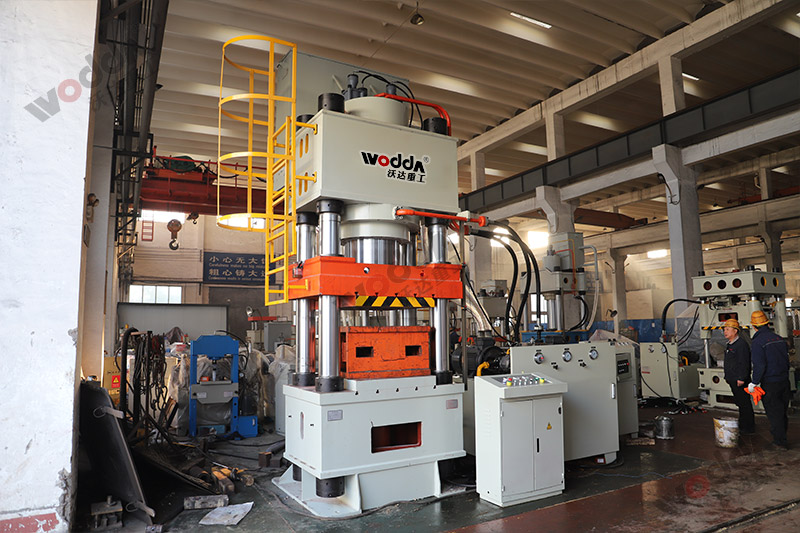 不鏽鋼地溝蓋闆成型液壓機 不鏽鋼地溝蓋闆成型液壓機