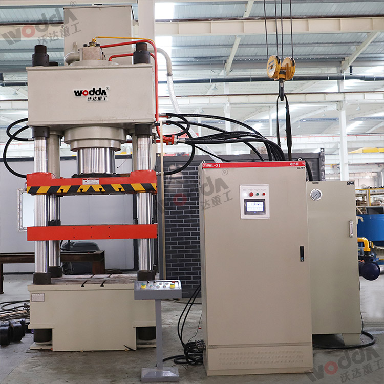 500噸四梁四柱壓制淨水劑 500噸四梁四柱壓制淨水劑